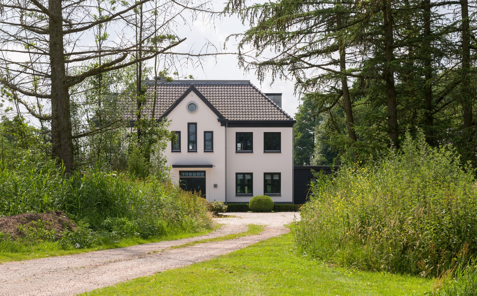 Symmetrisch landhuis in Langbroek | Atelier 3